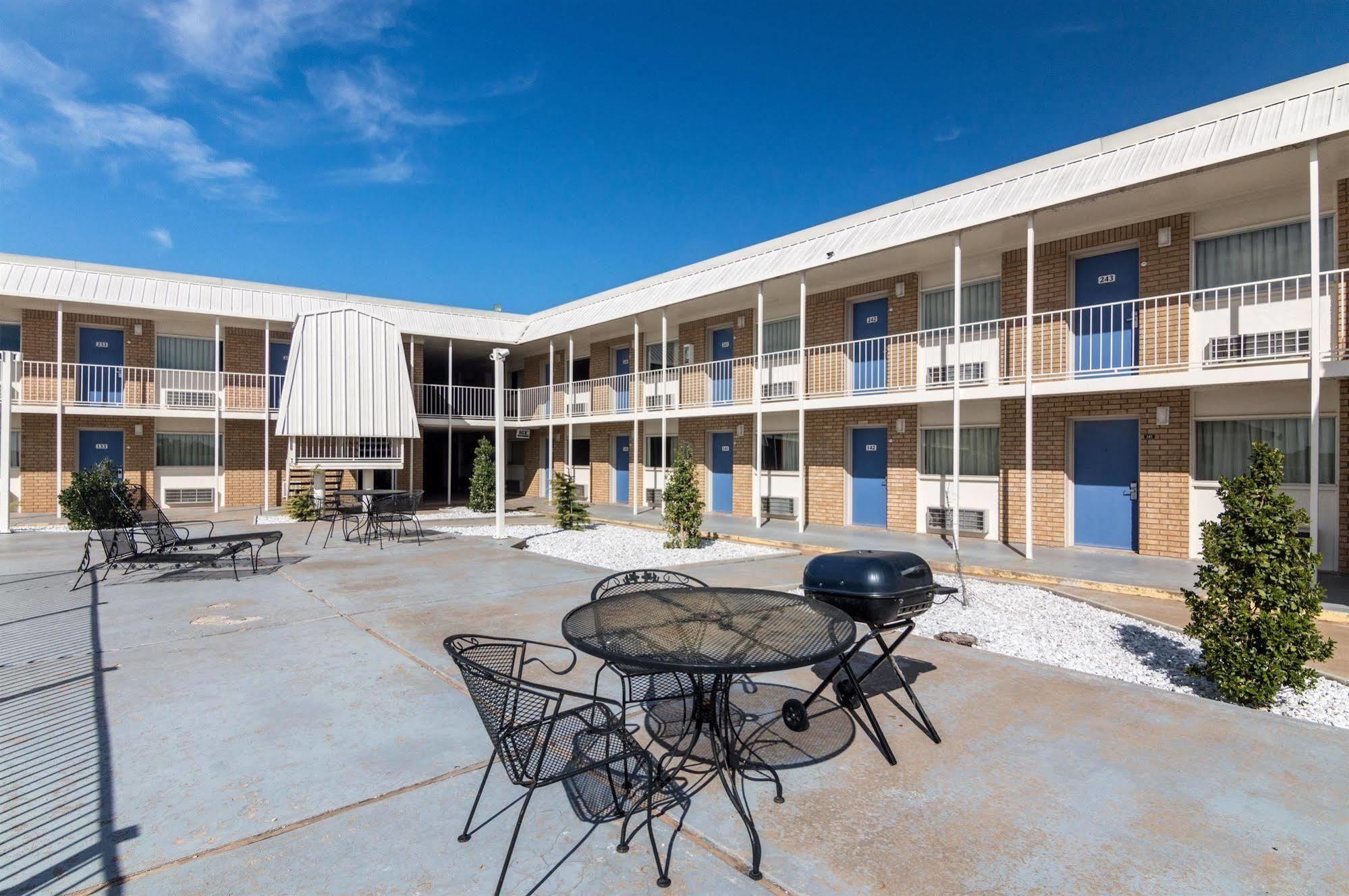 6-clinton, Ok 2*